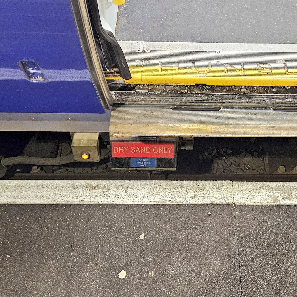 Tours by Train tweet media