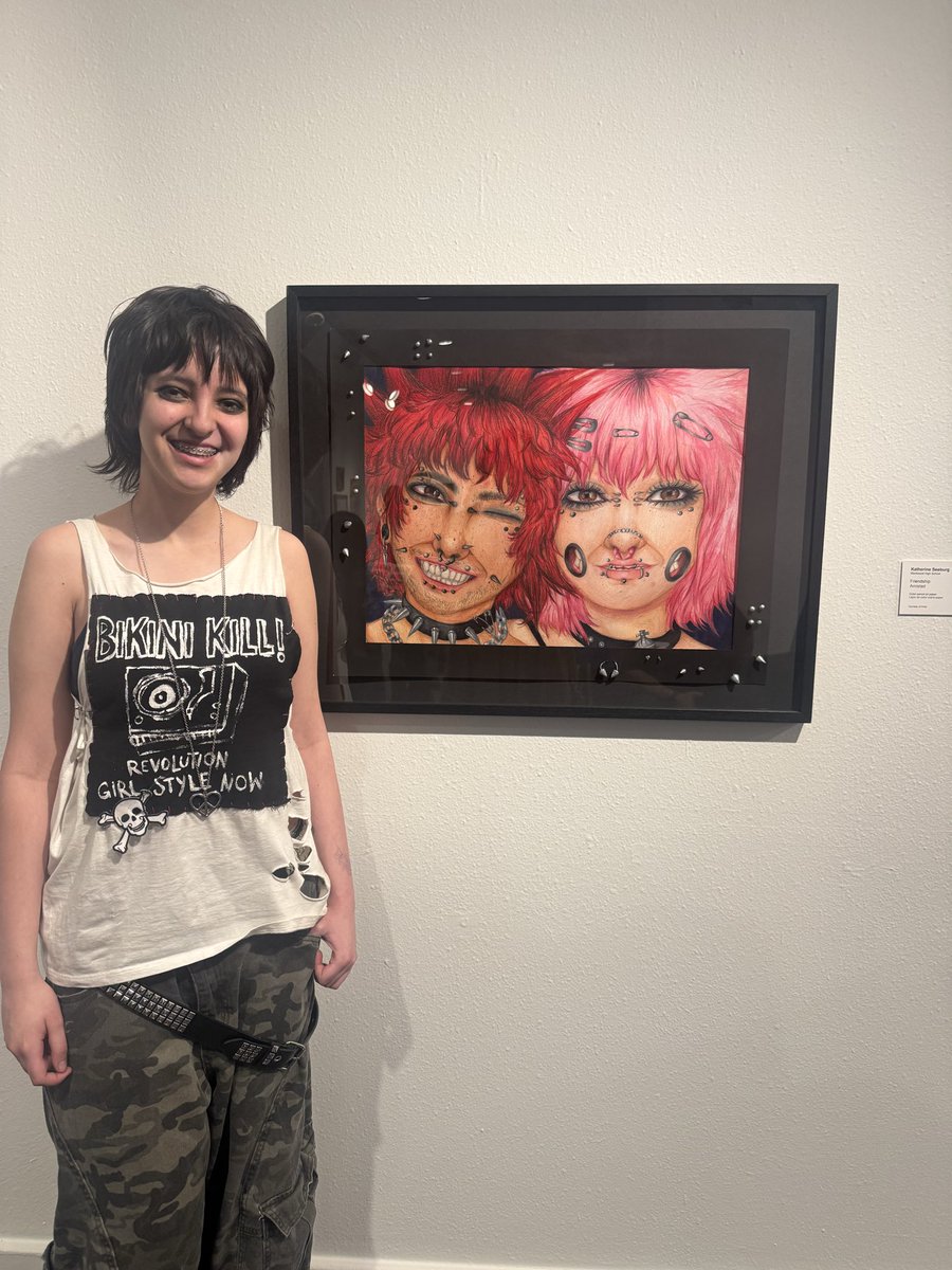 Karen Ortega MHS Art Teacher tweet media