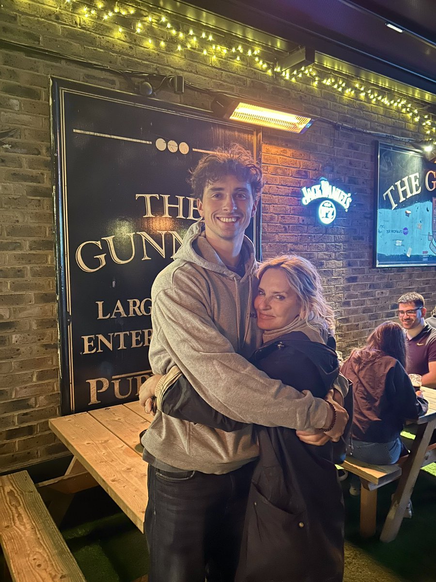 SkyJacquie's tweet photo. My youngest child has moved out 😢 (the first) 😭on the upside he has moved to @Arsenal country ❤️ still it’s so strange he won’t be down for breakfast tomorrow at 12….sigh https://t.co/oqcGOiovJN
