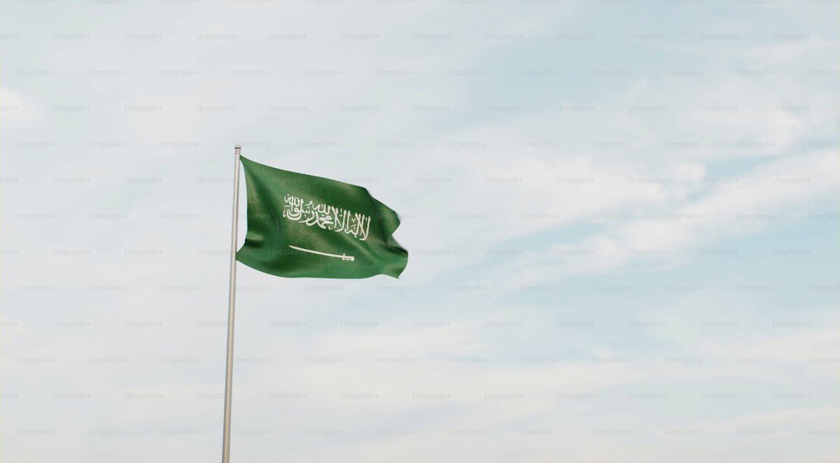 اللهم أحفظ #مملكتنا_السعودية 
وأدم عليها أمنها واستقرارها وازدهارها 🇸🇦

 #اللهم_احفظ_السعوديه