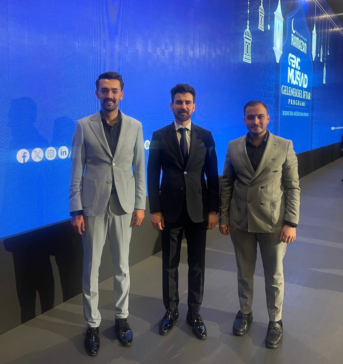 GencMusiad02's tweet photo. Başkanımız Berkan Yapıcı ve yönetim kurulu üyelerimizle birlikte,
Genç MÜSİAD Geleneksel İftar Programı’nda aynı sofrada, aynı gönülde buluştuk. @gencmusiad https://t.co/q1t2ARnCEX
