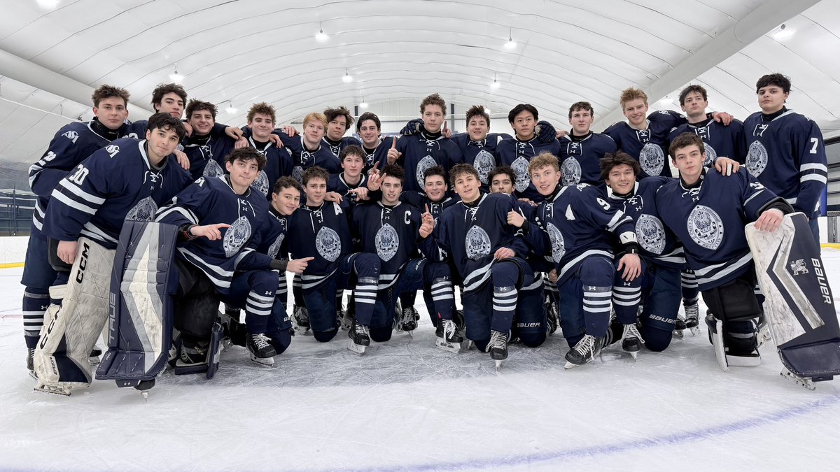 StMarksBoysHockey tweet media