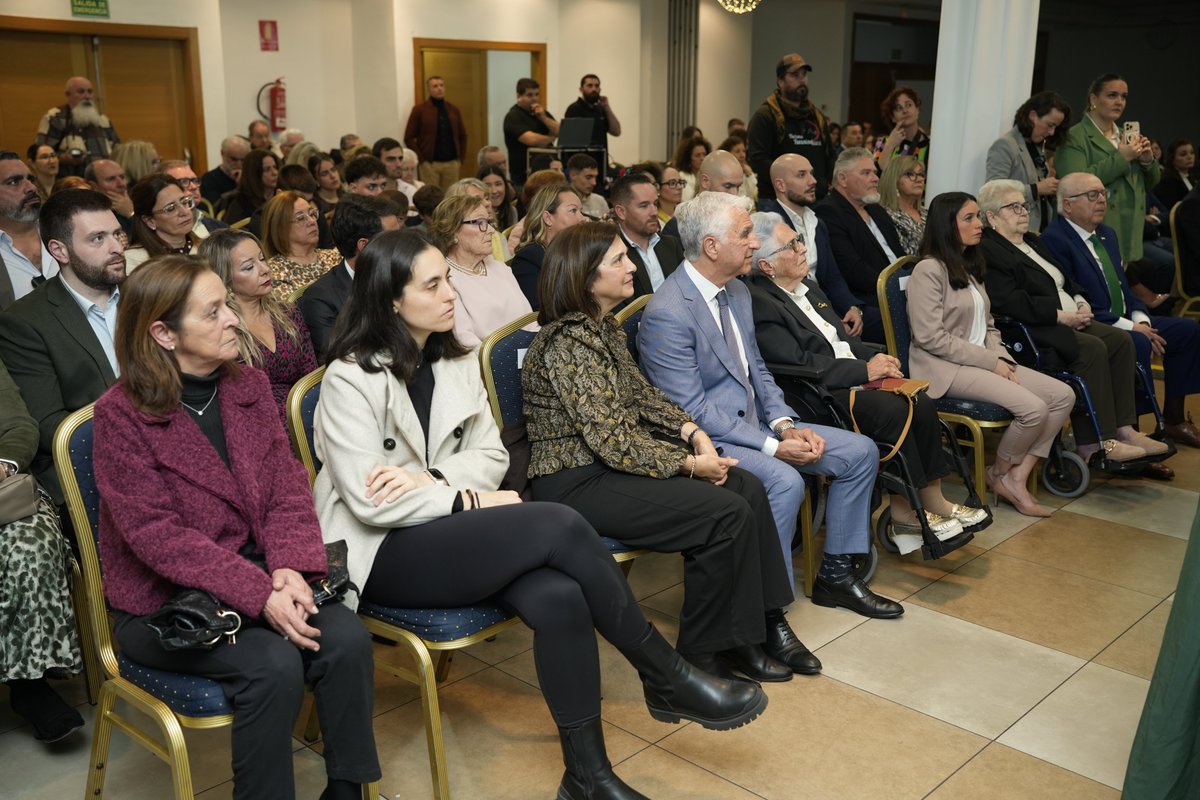 FOTOS | Los Barrios rinde homenaje y reconocimiento en el Día de Andalucía
noticiasdelavilla.net/fotos-los-barr…