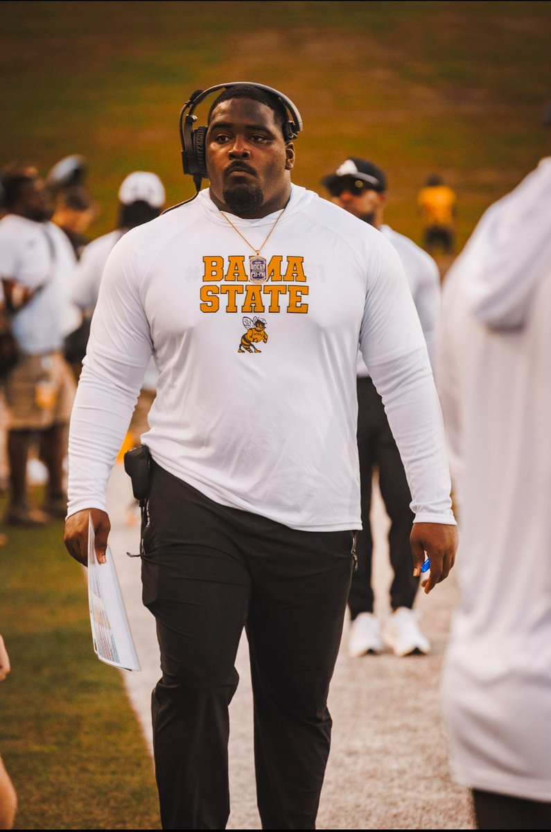 Coach Nate McCray tweet media