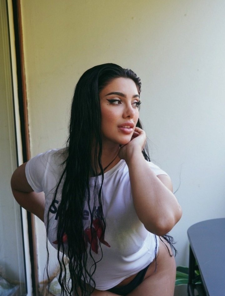 influenceusefr tweet media