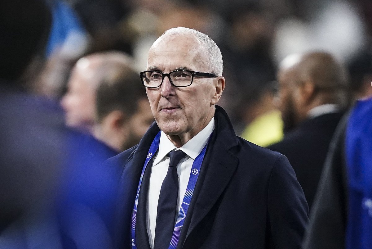 GuillaumeTarpi's tweet photo. 🔹L’équipe de Frank McCourt communique sur la période actuelle : « Beaucoup de clubs traversent ce type de période. On ne se décourage pas. Frank et nous tous aimons l’OM. On veut trouver les meilleures façons de répondre à ses ambitions. Notre stade magnifique est quasiment toujours rempli, on a de beaux projets d’infrastructures, de nouveaux bureaux, une équipe féminine..
Le groupe McCourt n’est pas un État ou un fonds d’investissement. On est là depuis bientôt 10 ans. L’OM est et sera une belle histoire. » (@leJDD) #TeamOM