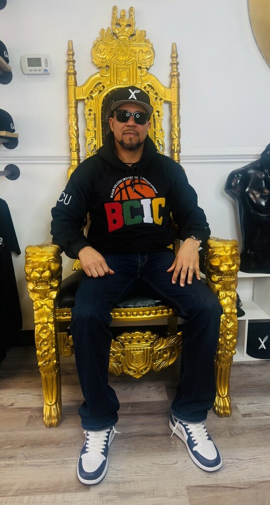 lfowler2219's tweet photo. @BrandNewZClothing #RVA https://t.co/R0jeaJIcb3