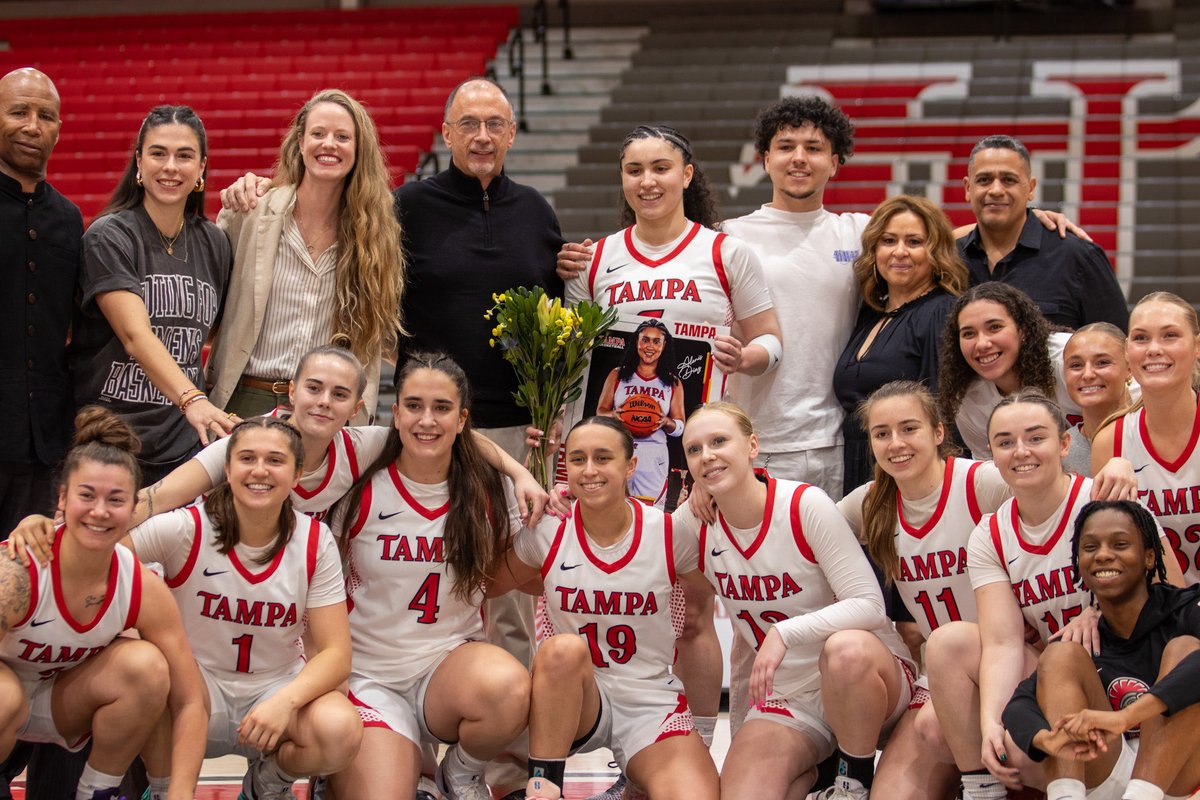 UTampaWBB's tweet photo. Thank you to our talented senior, Alanis Diaz! ❤️

#TampaWBB🏀 #StandAsOne🛡️ https://t.co/O6QJYSOZYT