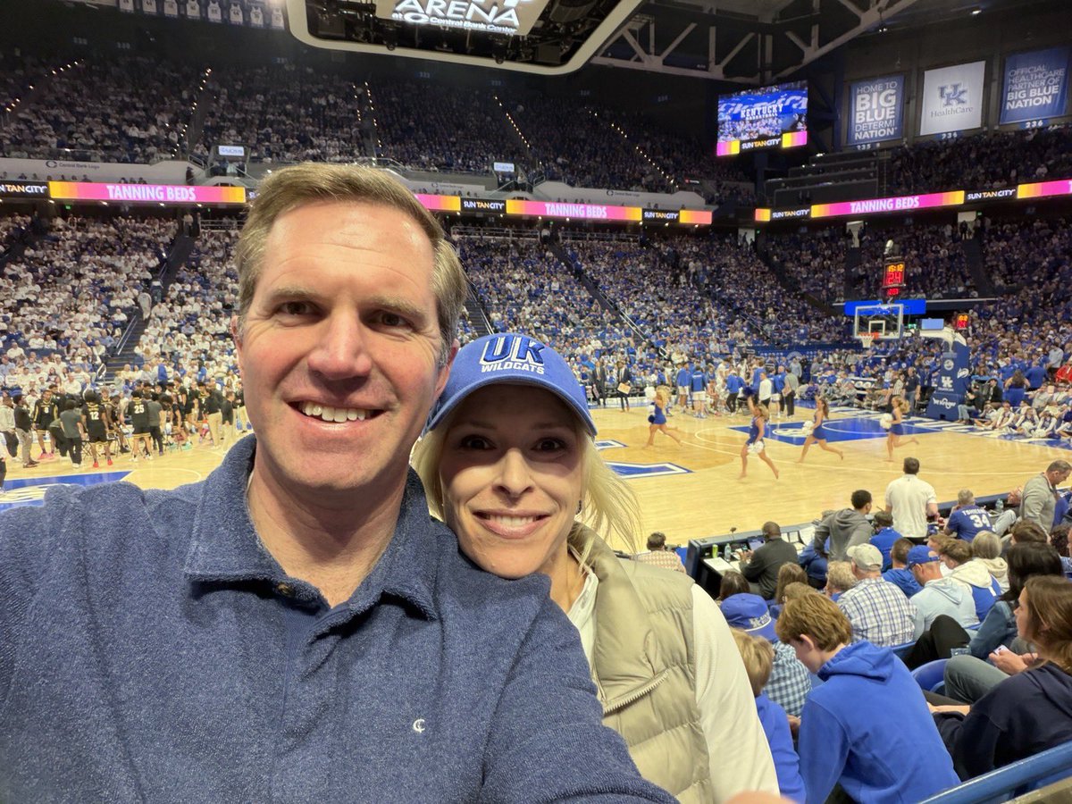 Andy Beshear tweet media