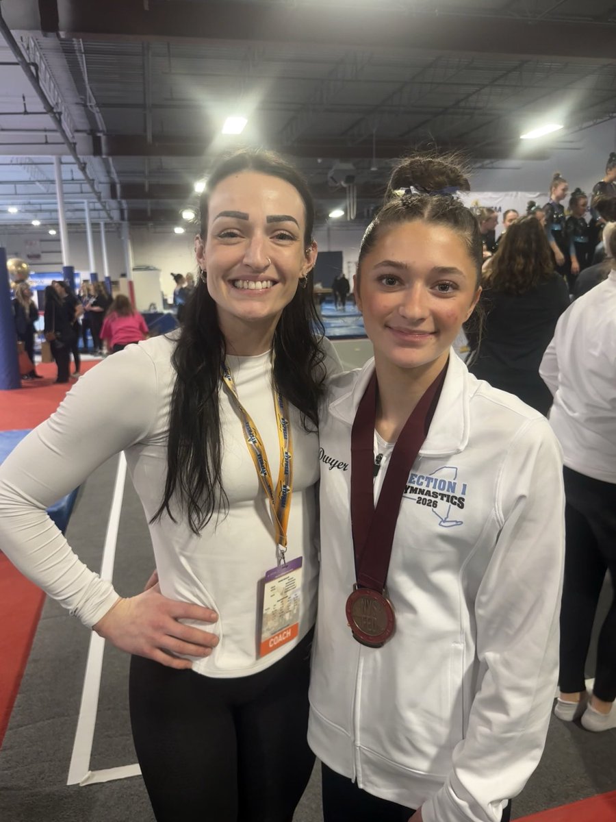WappingersG's tweet photo. Emma Dwyer 5th Place at States on Bars! https://t.co/0ELflajTNC