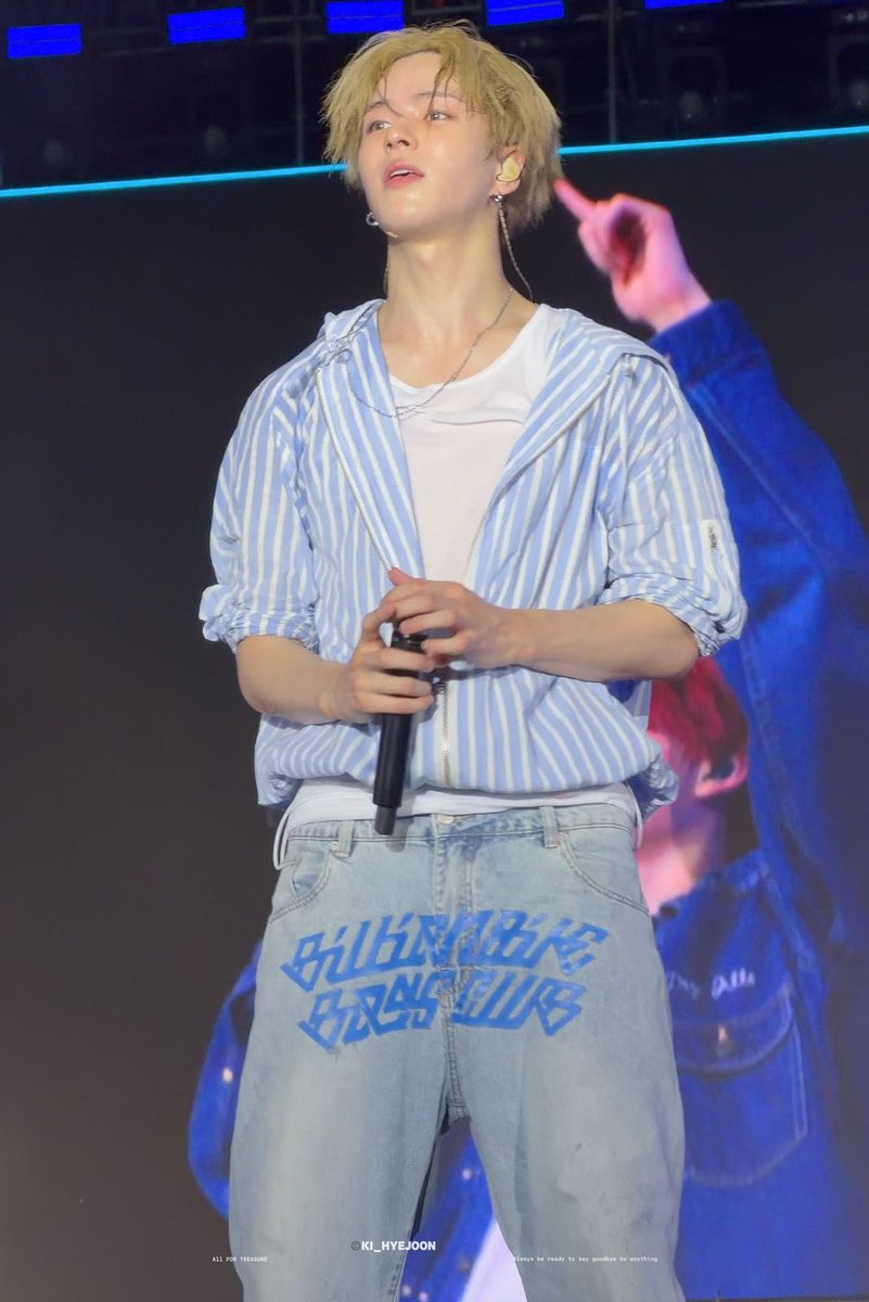 J'애... tweet media