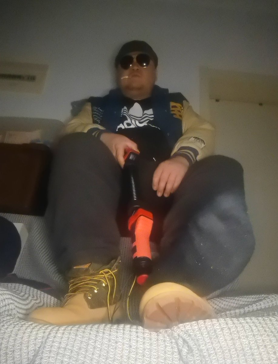 47.5码大脚熊主 tweet media