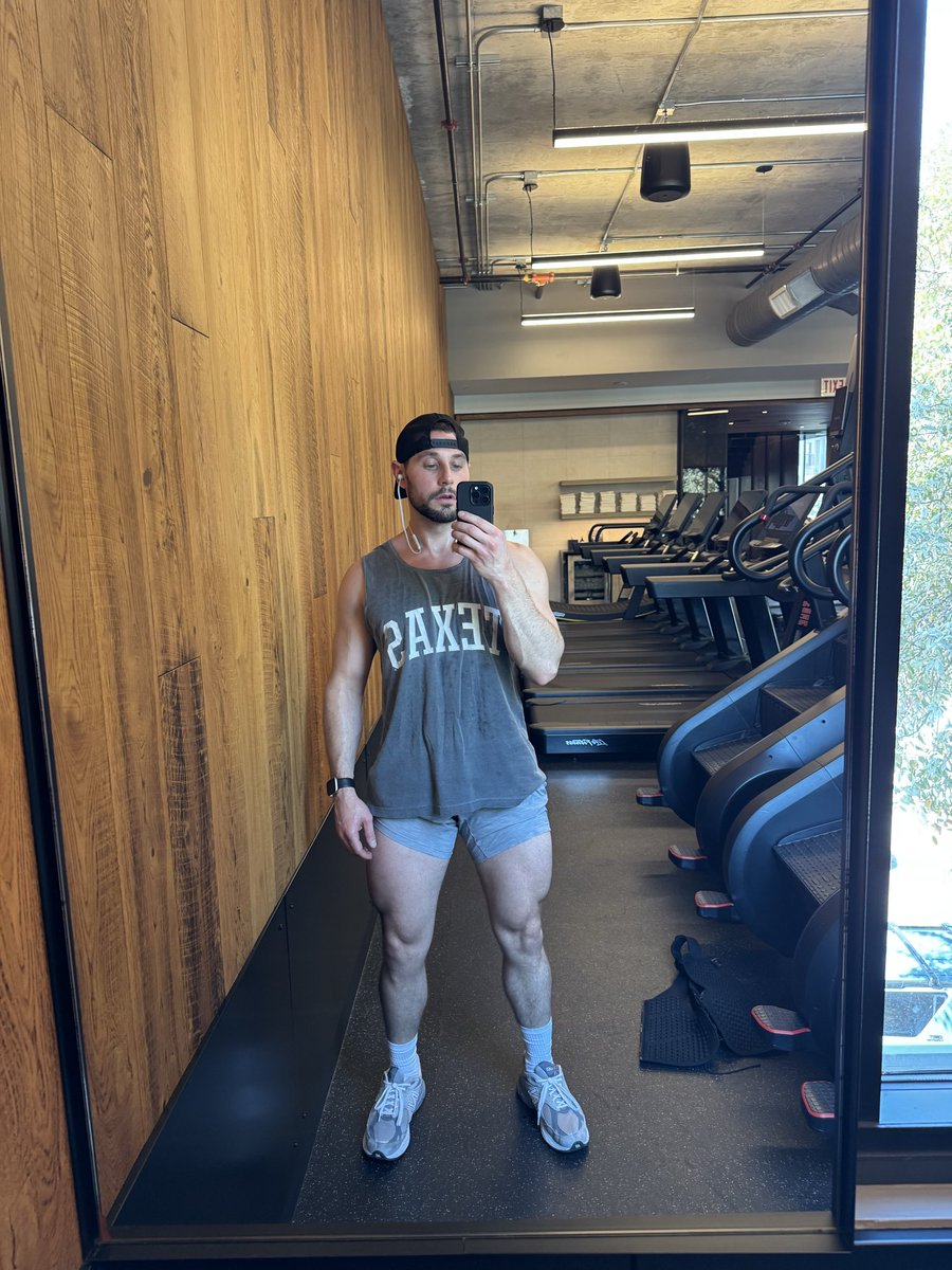 Mitchell tweet media