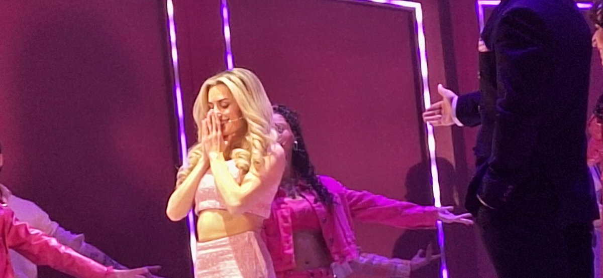 Stephen Small tweet media