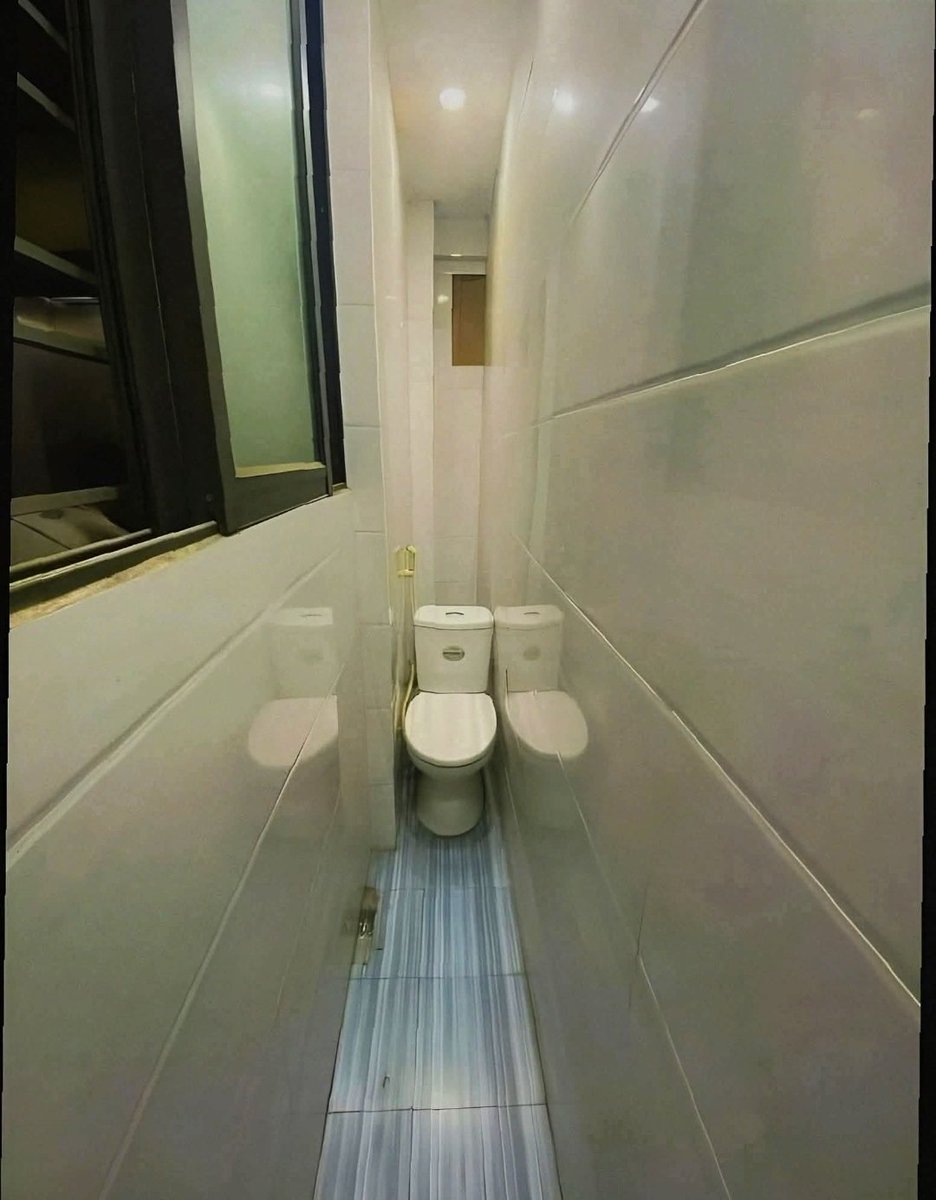 Menciona tú primer pensamiento al entrar a este baño