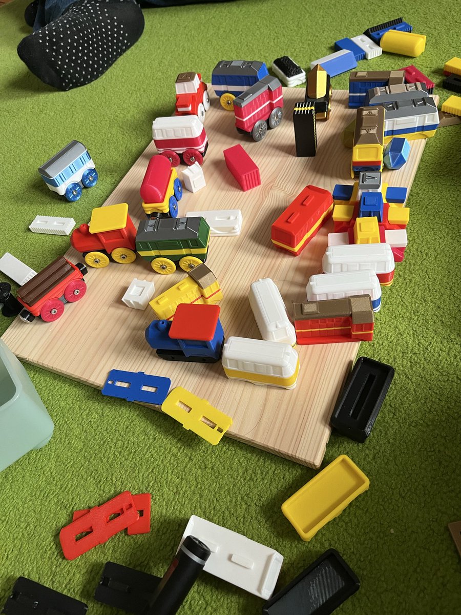 Maker Class tweet media