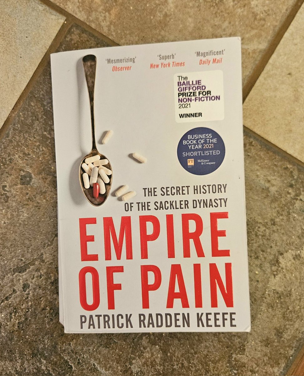 Bookaholic Bex tweet media