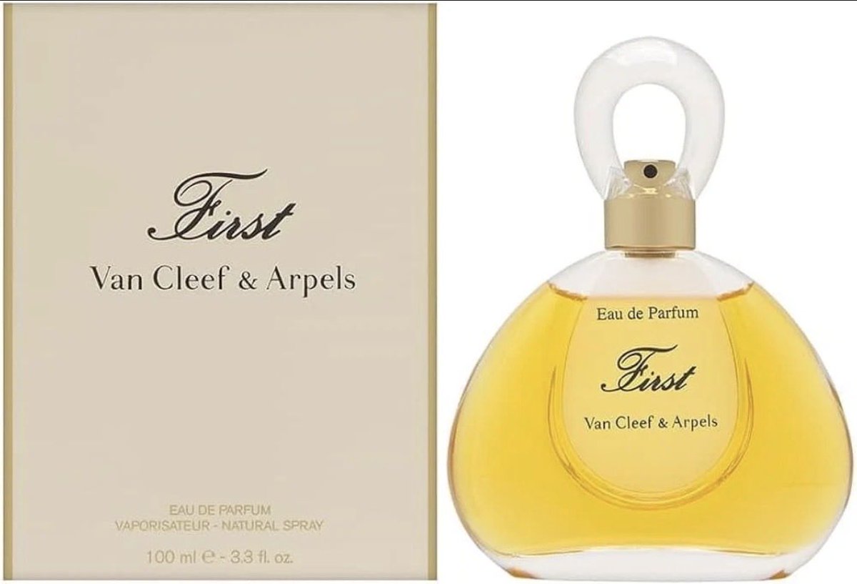 Rose69425254's tweet photo. @NoFilterSkin First by Van Cleef &amp; Arpels and Knowing by Estee Lauder. Both are rich and delicious and always draw compliments https://t.co/0b76MabcCR