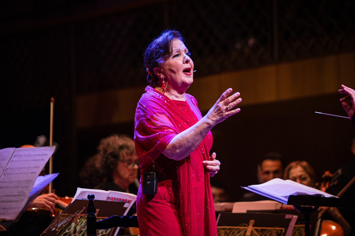 ClàssicAnd tweet media