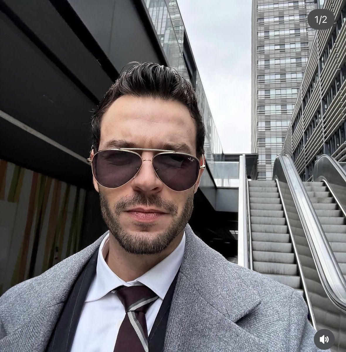 سُـرى tweet media