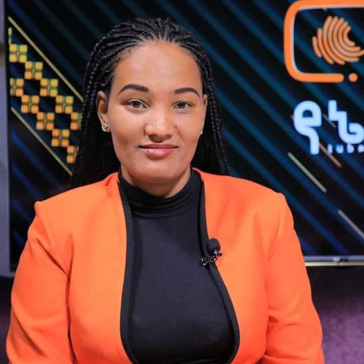 በአገዛዙ ታፍና እስር ላይ የምትገኘው ጀግናዋ እህታችን ጋዜጠኛ ገነት አስማማው በጠና ታማለች። ሁላችንም ህክምና እንድታገኝ ድምፅ ልንሆናት እና በምንችለው ሁሉ ከጎኗ ቆመን ልናግዛት ይገባል።