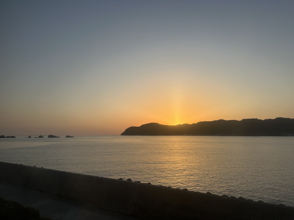 pl_e2mo's tweet photo. Good morning！！
#カイロス https://t.co/vy9Rq0EBm9