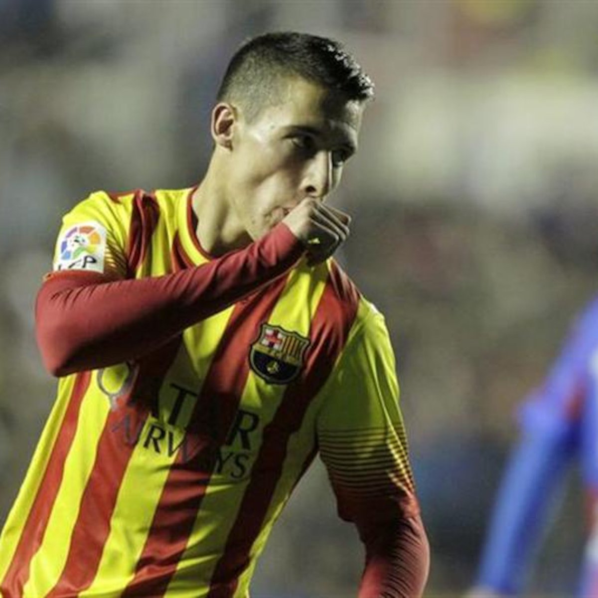 Cristian Tello solamente necesitó 30 partidos para marcar su primer hat-trick, Vinicius Jr. 139.
