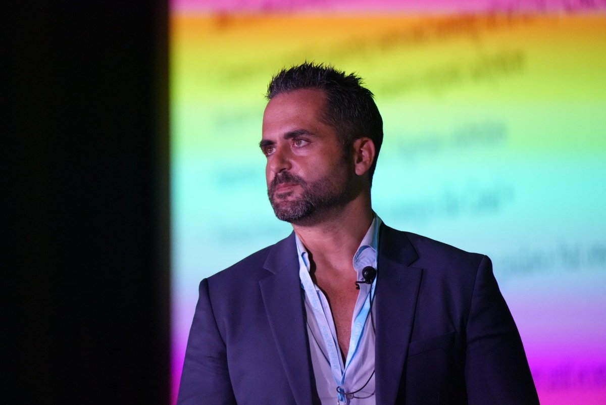 Traders4ACause tweet media