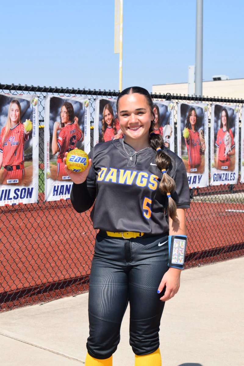 Janell Gray tweet media