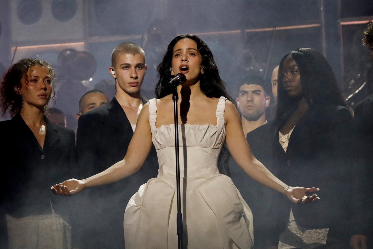 iHeartRadio Canada tweet media