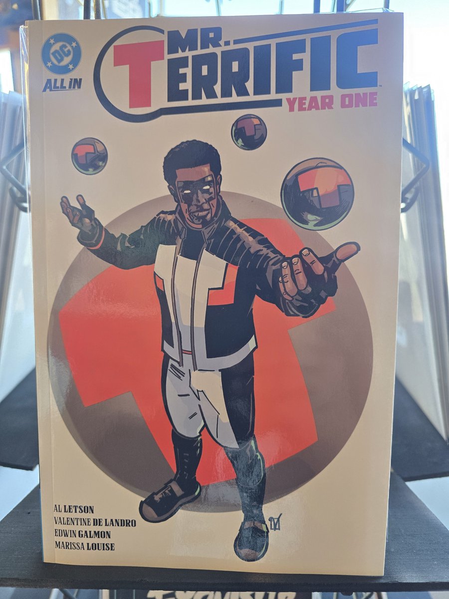 thescificenter's tweet image. I think it's time for Mr Terrific to to move up to the top tier of DC , this special was great #dccomics #mrterrific #nerdculture702 #thescificenter