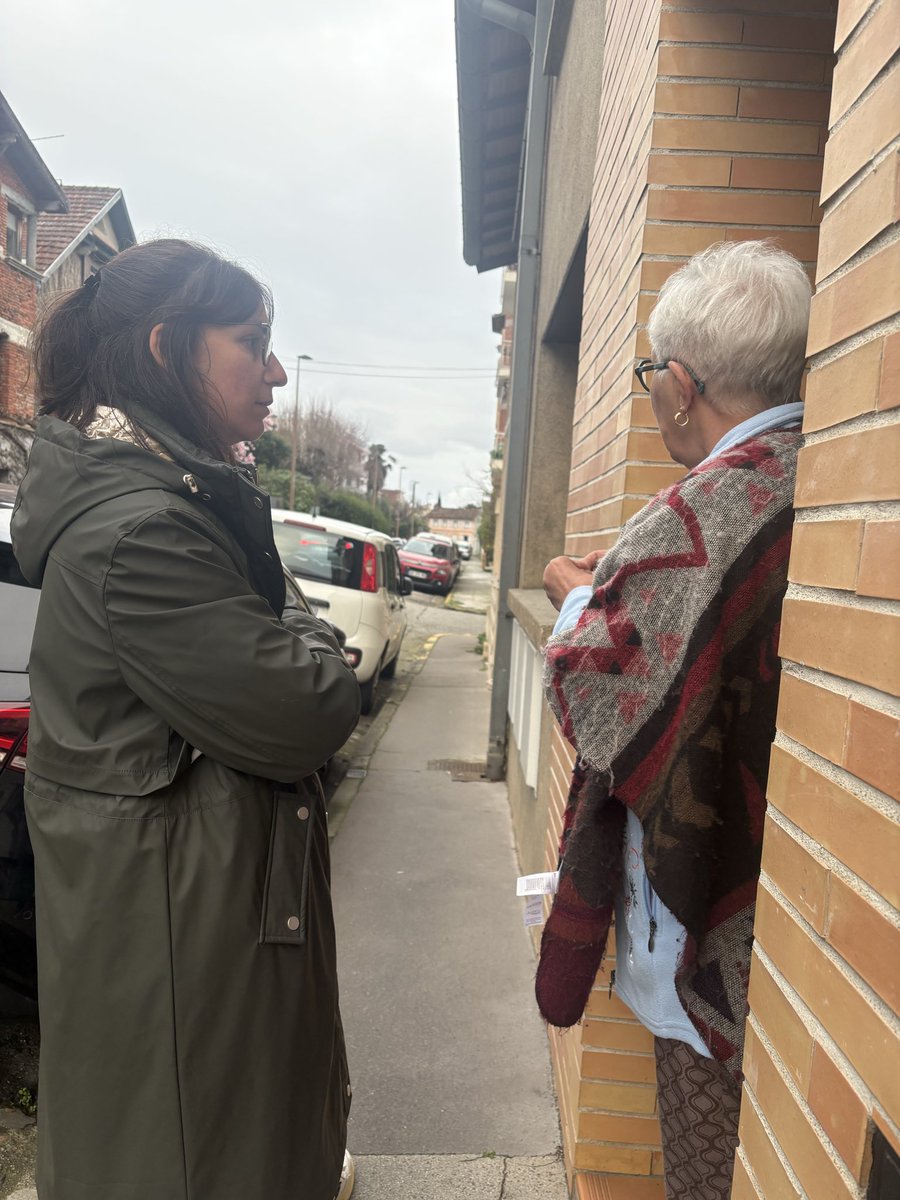 Matinée marché, après-midi porte à porte !
Des échanges francs, des idées, de l’énergie… et surtout des Toulousains engagés 🙌
Dernière ligne droite avant les élections : on accélère 🚀🗳️