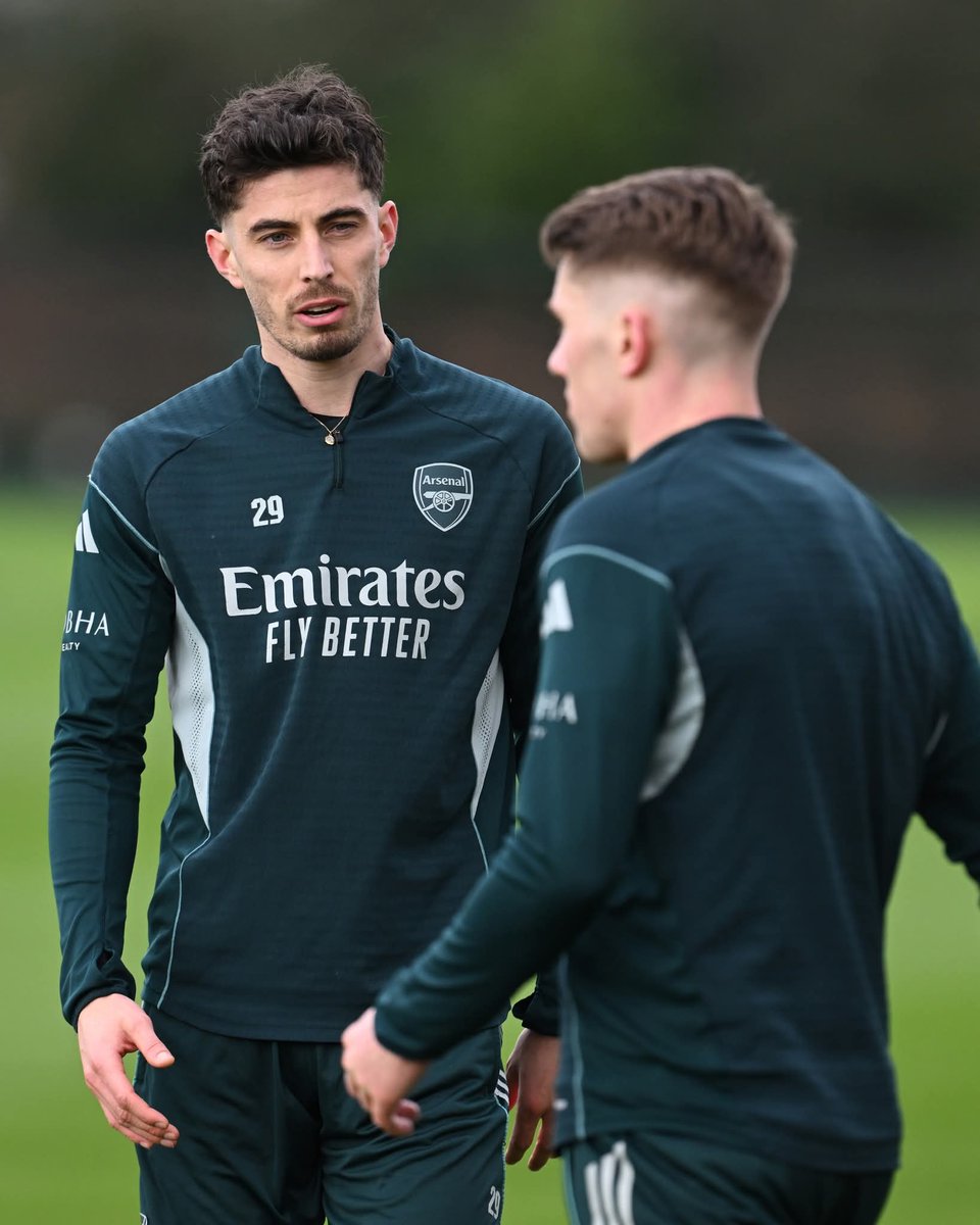 FanaticsArs's tweet photo. King Kai! #Arsenal #LondonDerby #Chelsea #AFC https://t.co/qrfye2yZlX
