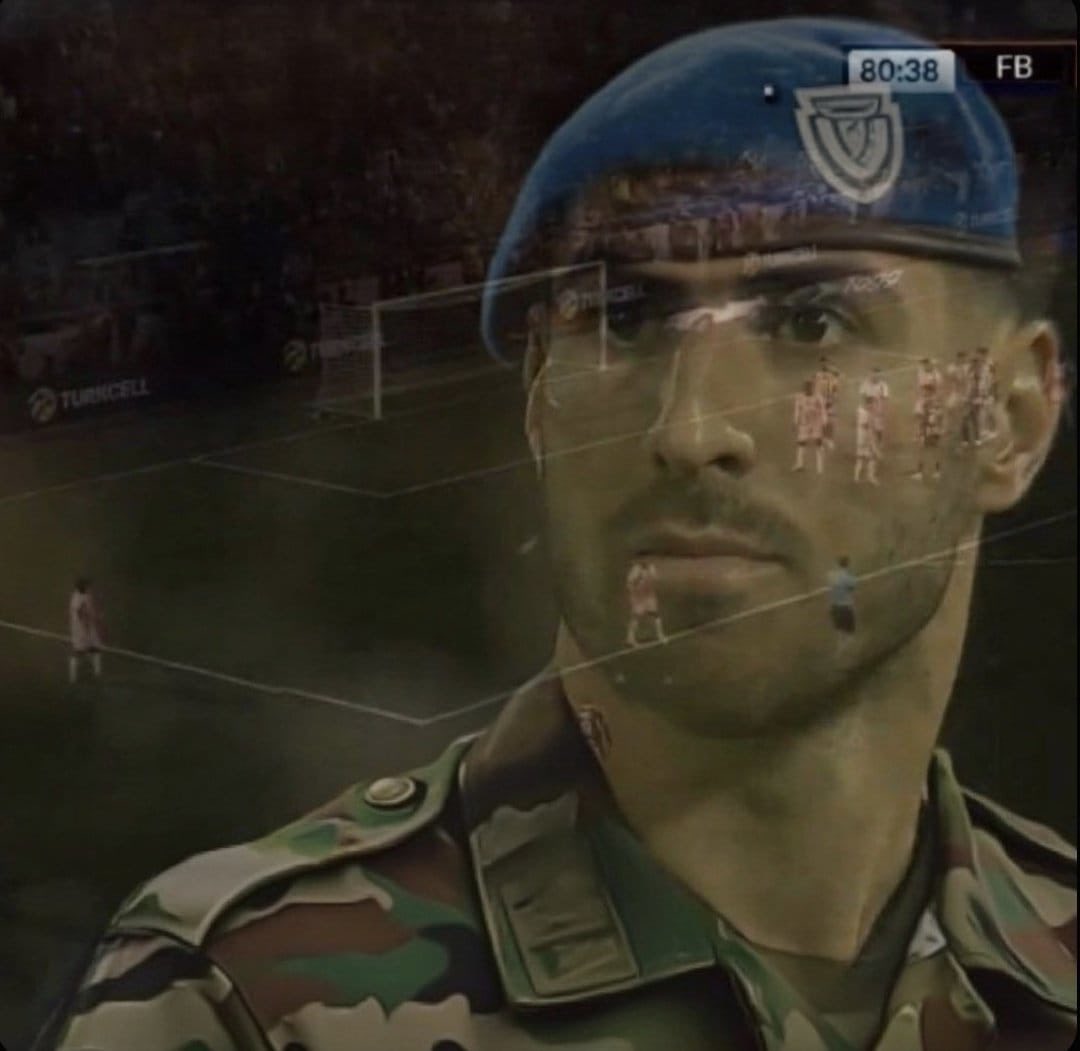 Derda Parliament midnight blue tweet media