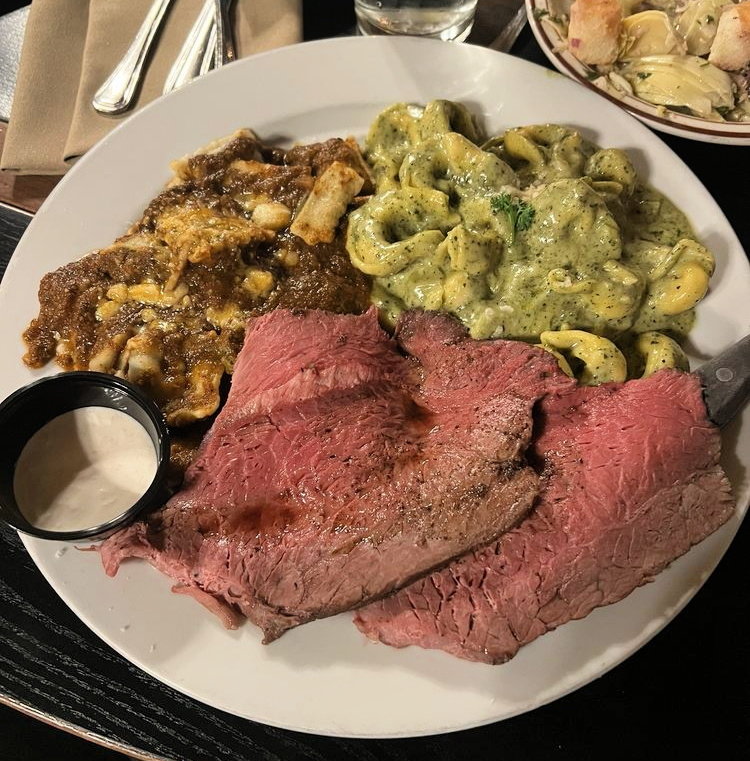 Some dinners never go out of style. Roast Beef is one of them. 🥩