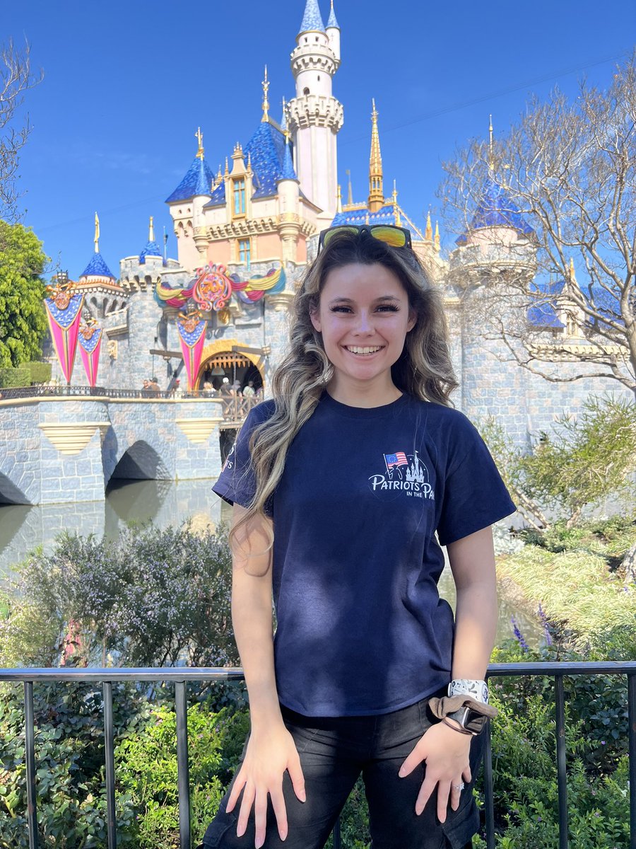 Mally Mouse tweet media