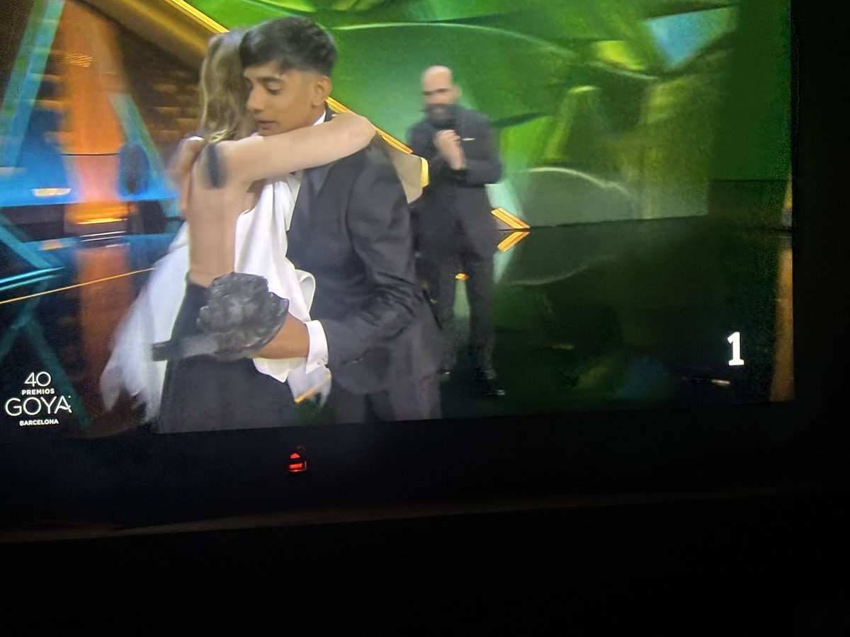 kollarion's tweet photo. Me gusta todo lo que hay en este Goya #Goyas2026 https://t.co/2o9xWRrBln