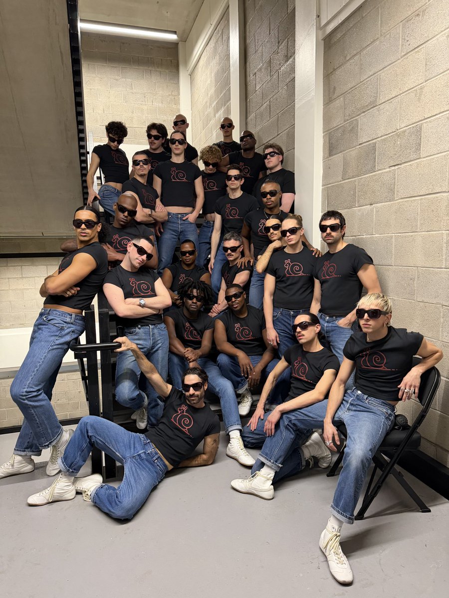 Pleasing tweet media