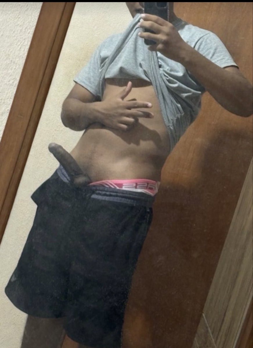 Algum mlk pra trocar foto da pica?
Já chega com a pica na dm

#BRODERAGEM 
#brotheragem 
#Pintoawards 
#TROCONUDS
#PINTOSAWARD