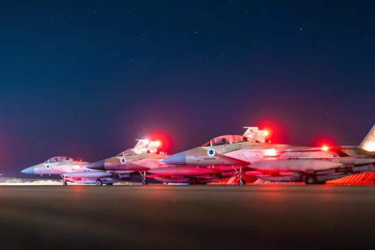 VividProwess's tweet image. Not a single rocket from Hamas.
Not a single rocket from Hezbollah.
Not a single rocket from the Houthis.

Two years of Israel destroying them has led to this.

This is how you fight radical Islam and terrorism. 🇮🇱