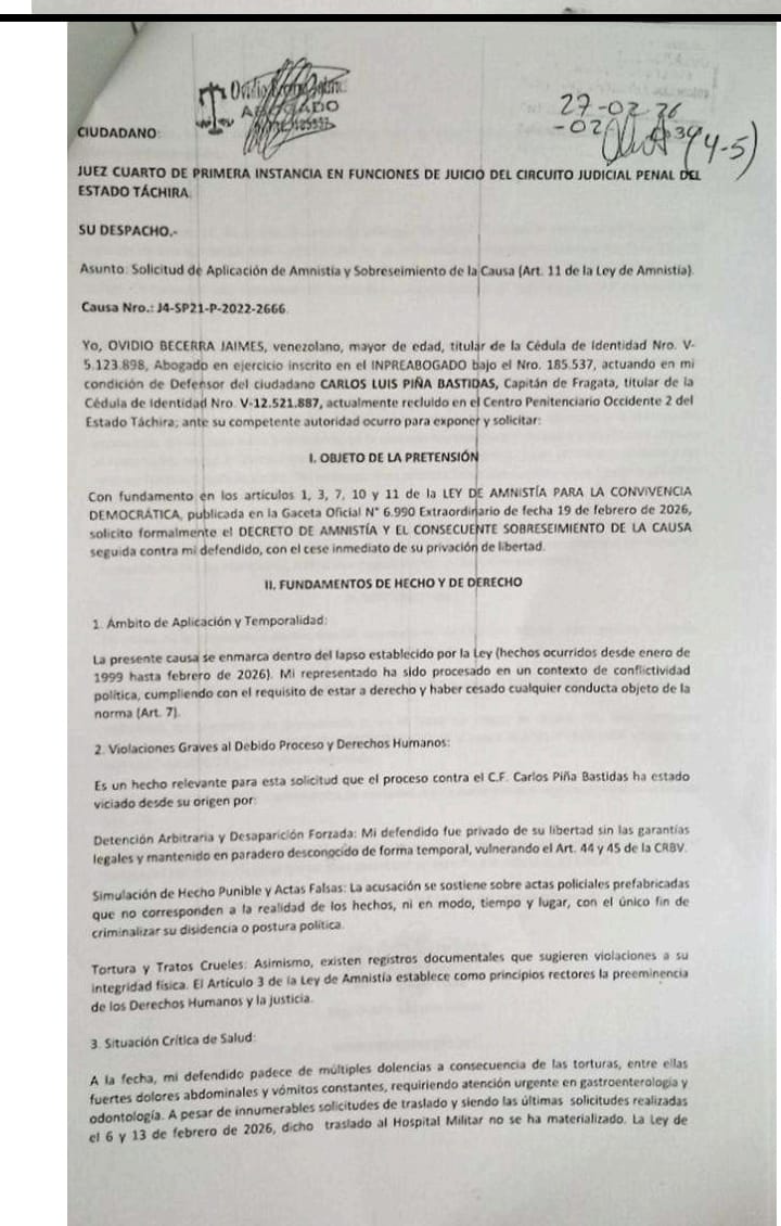 kaoru_yonekura's tweet photo. Capitán de fragata Carlos Piña
2022: detención arbitraria, desaparición forzada, torturas.
2024: ya había pasado por 3 fiscales, 5 jueces de control y 2 de juicio.
2025: 1 sentencia injusta, 2 apelaciones, 1 amparo.
2026: solicitud de amnistía.
Libérenlo. https://t.co/oJ0Hk8j7Zv