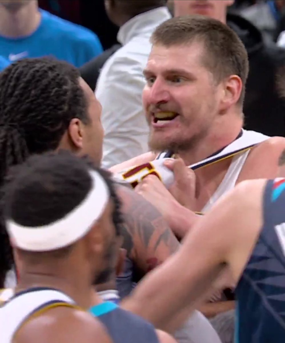Bruh. 😬 #jokic #NBATwitter