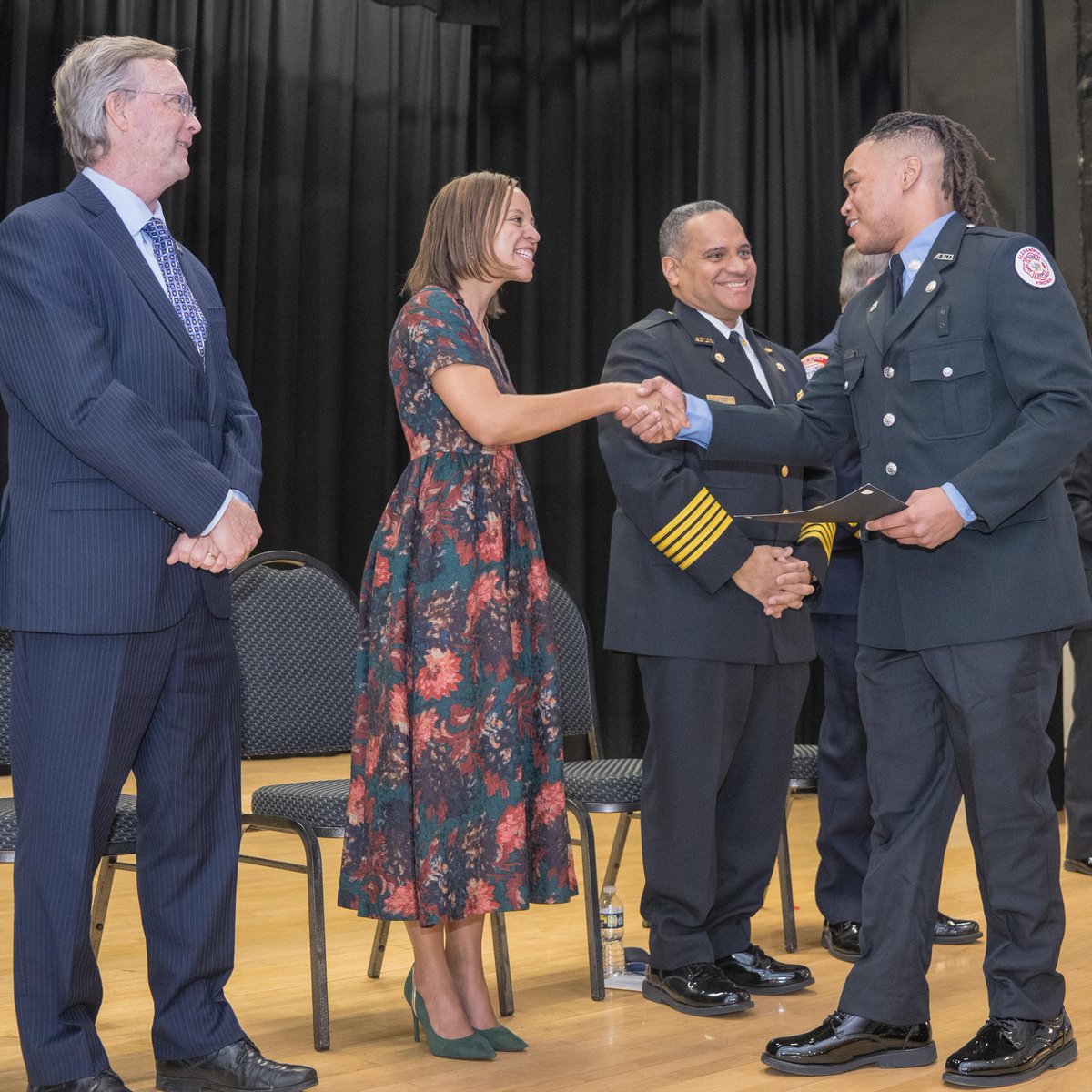Alyia4ALX's tweet photo. Congratulations to Recruit Class 58! 🎉 Thank you for stepping up to serve the residents of Alexandria. We’re proud to welcome you to the @AlexandriaVAFD family and can’t wait to see the impact you’ll make in our community. #AlexandriaVA #FireDepartment #Class58 https://t.co/BZUYzquz0r