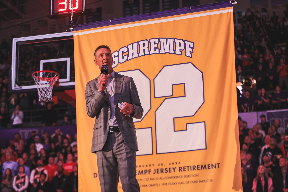 Washington Men's Basketball tweet media