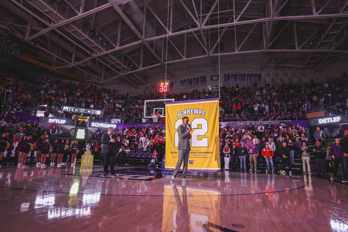 Washington Men's Basketball tweet media