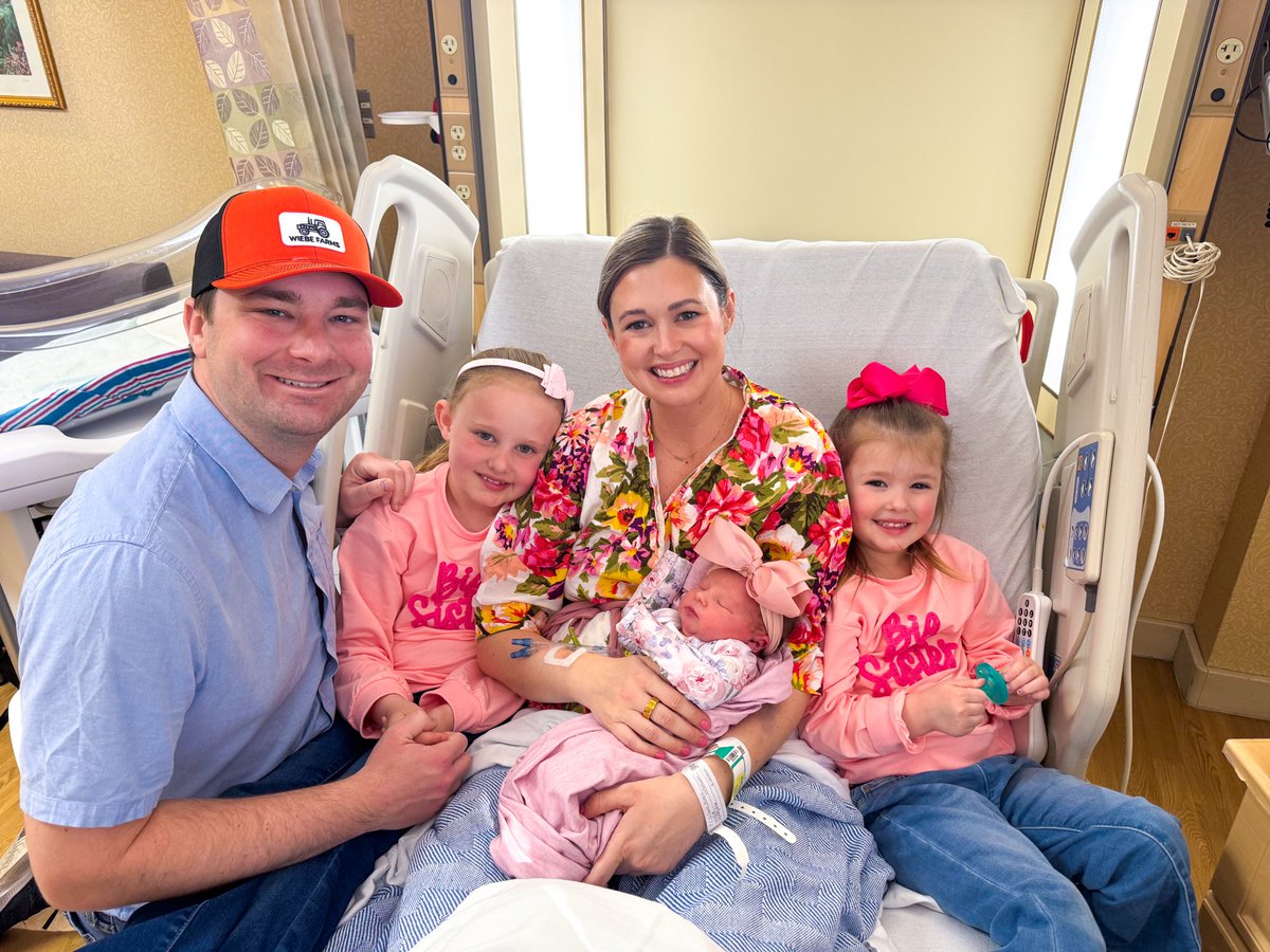 Kyle Hilbert tweet media