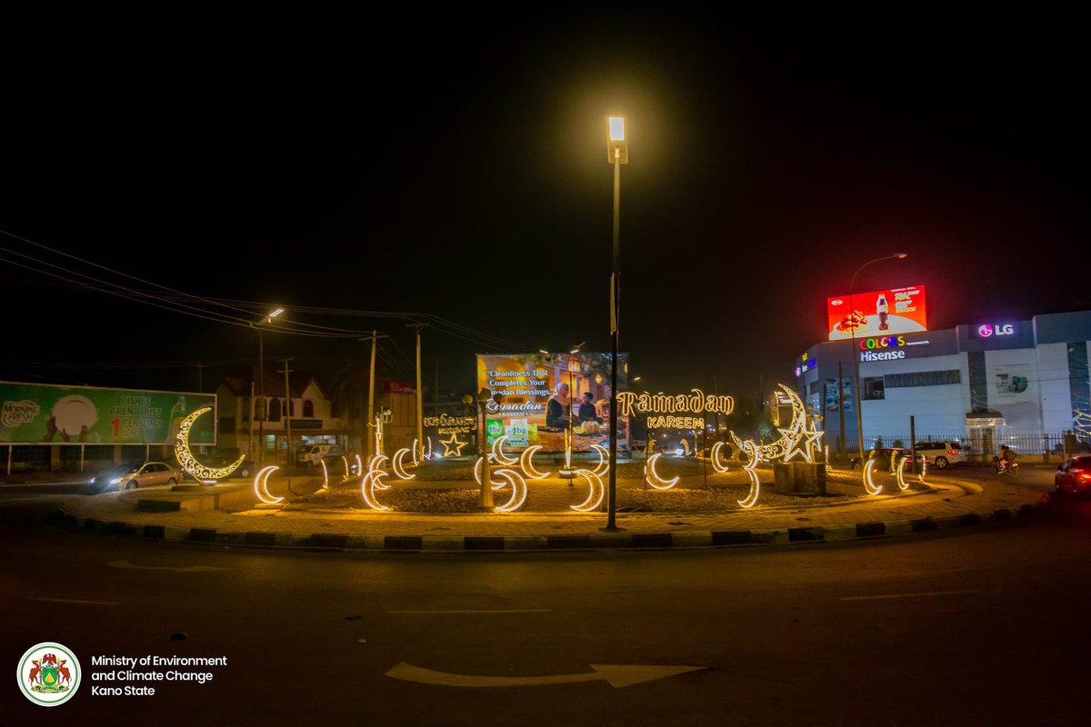 SSKachako's tweet image. RAMADAN KAREEM 🌙 :  In the spirit of Ramadan Kano's roundabout have been beautifully transformed, reflecting our rich Islamic heritage and the serenity of this sacred season.

#ramadankareem #ramadan2026 
#ramadanvibes #Ramadan #kareem 
#AbbaIsWorking #KanoFirst #kano #first