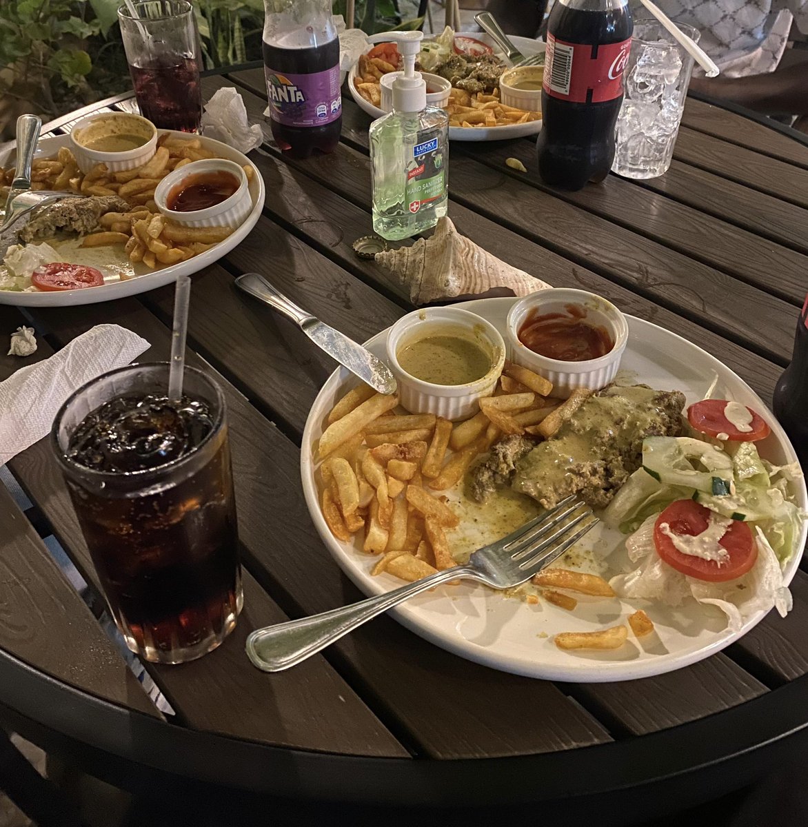 CapRoi et fier tweet media