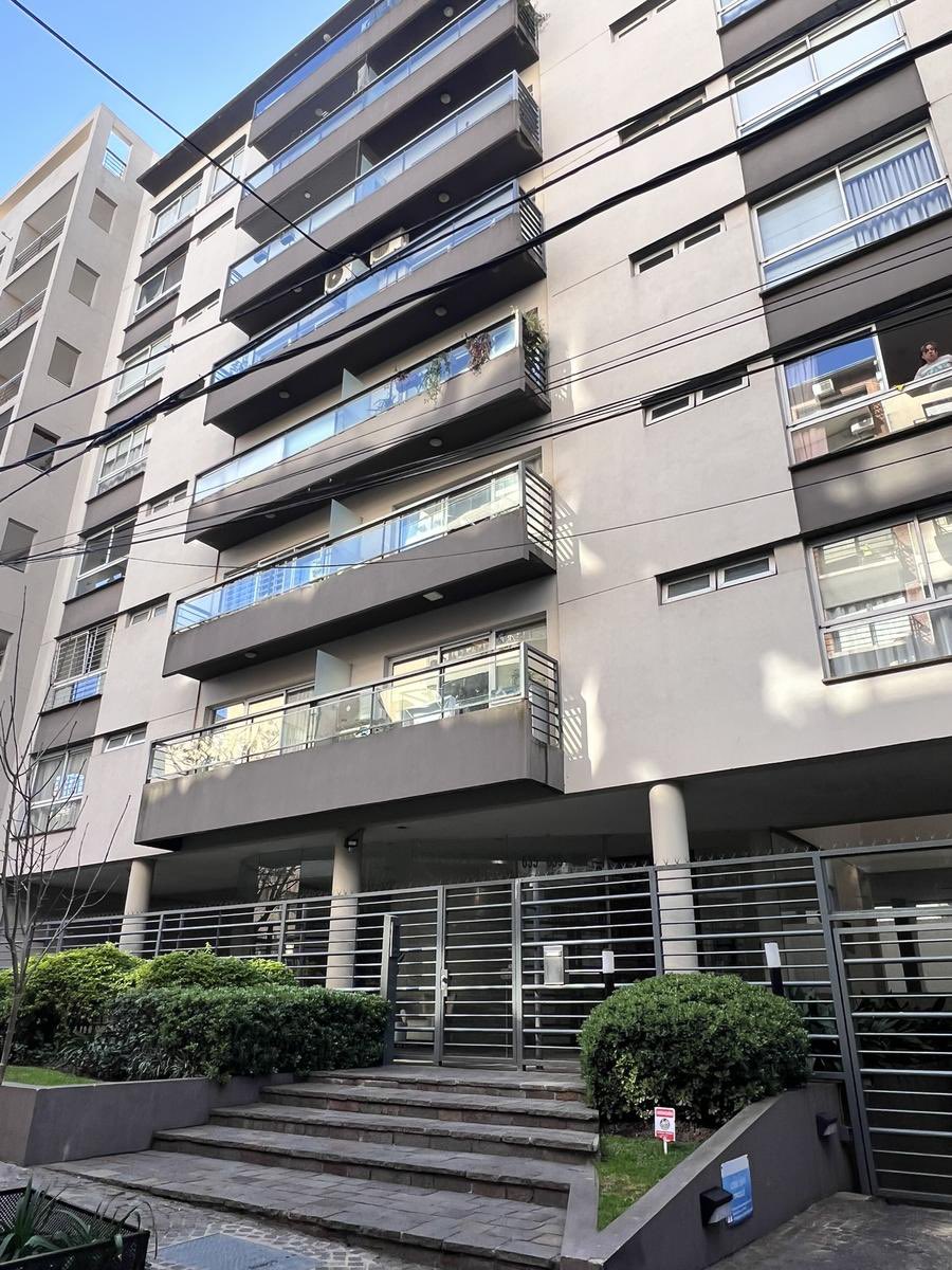 oronelprop's tweet photo. VENTA DEPARTAMENTO 3 AMBIENTES CON COCHERA CUBIERTA - OLIVOS BAJO - LA ISLA
Excelente ubicación!
Cochera en subsuelo.
SUM con parrilla, gimnasio y pileta.
APTO CREDITO 
#venta #departamento #3ambientes #olivosvicentelopez 
Más info 👉🏻 4723-9500 https://t.co/EkPlr3pl5X https://t.co/AgnXbRGnwq