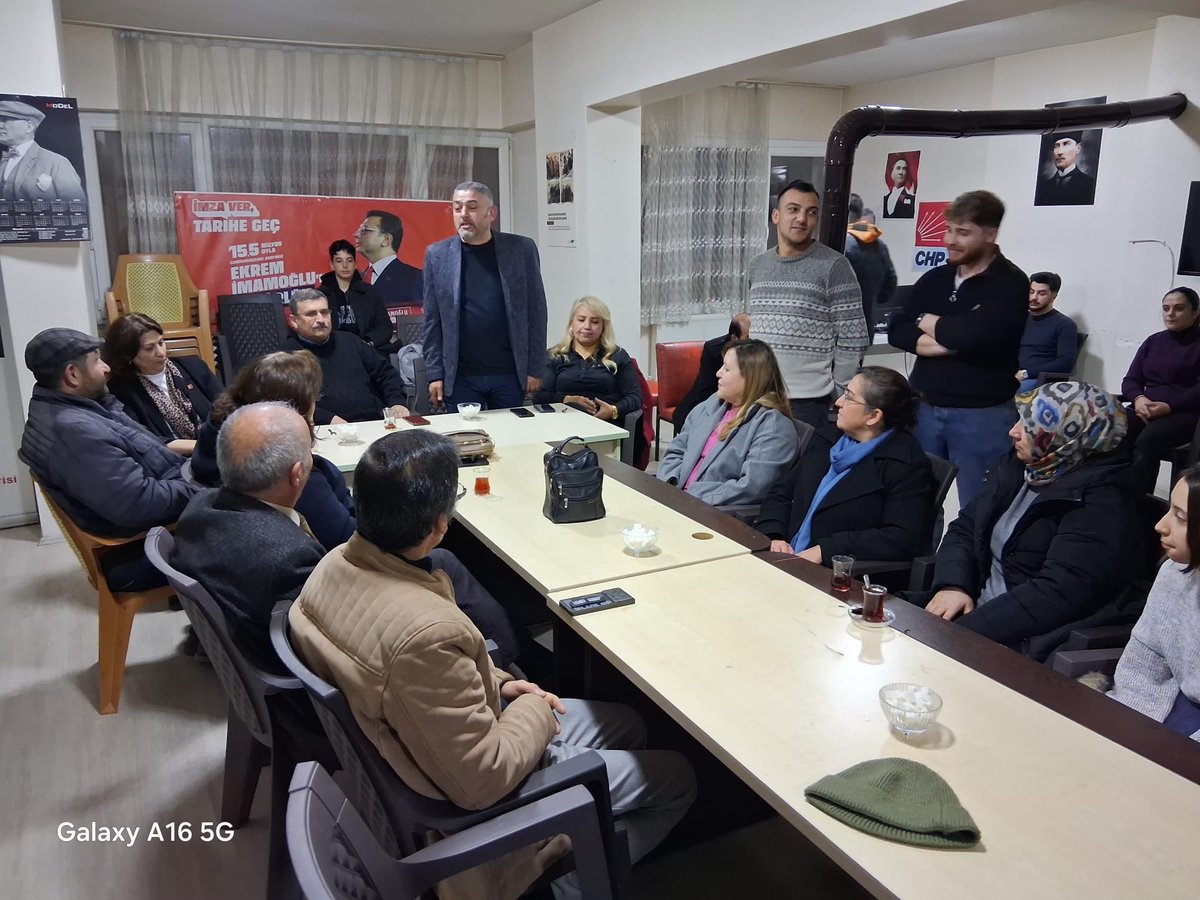 yenipartisivas's tweet photo. Şarkışla İlçe Örgütümüzün düzenlediği iftar sonrası sohbet programına İl yöneticilerimiz ile birlikte katıldık.#chpşarkışlailçe #chp https://t.co/R2GVQzMoUH